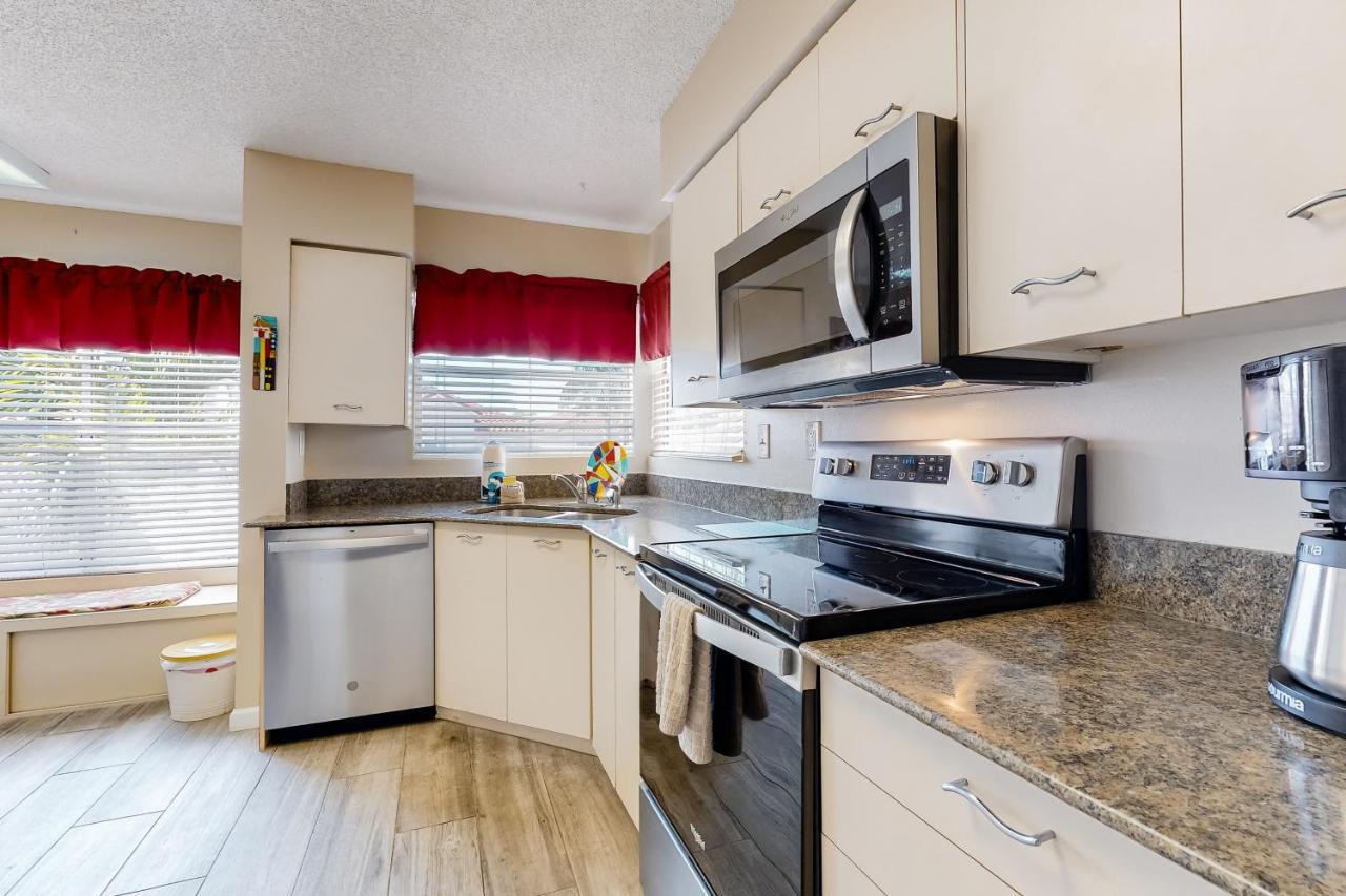 Sea And Tee Apartman St. Petersburg Kültér fotó